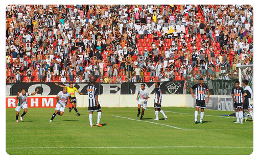 Fábio Júnior offre la première place à América Fabio Junior