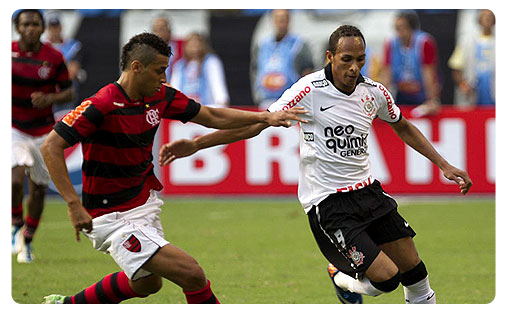 Liedson et le Timão provisoirement en tête de la Serie A Liedson