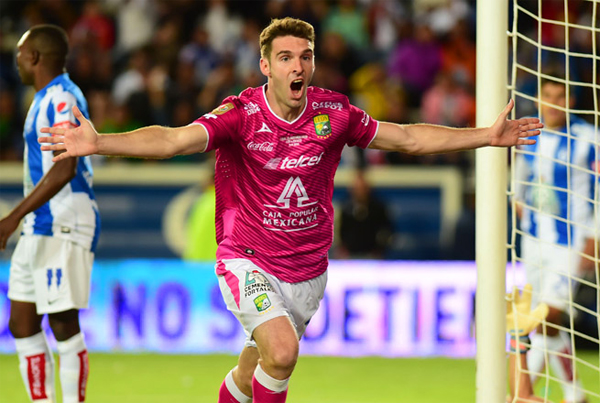 Mauro Boselli Boselli ramène Leon