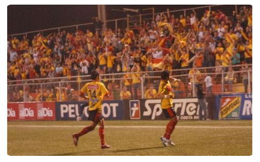 Herediano prend les commandes Herediano