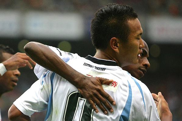 Les Frontale virent en tête Kawasaki