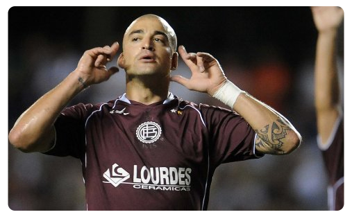 Lanus Santiago Silva libère le Granate