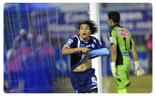 CS Cartaginés Randall Brenes breake et Cartaginès espère