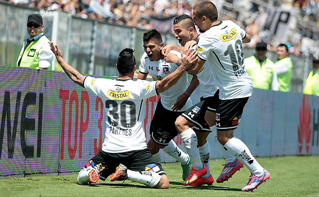 Colo-Colo domine le Superclasico et relance l'Apertura
