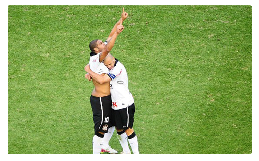 L'Imperador sauve le Timão Adirano