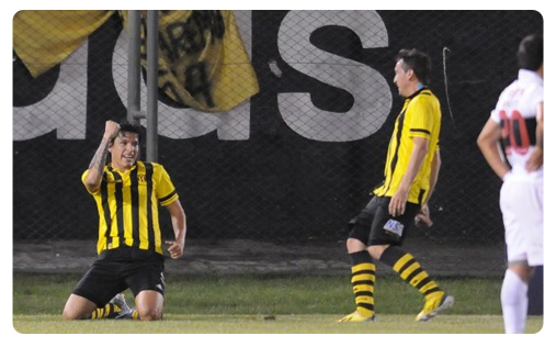 Federico Santander coule Olimpia