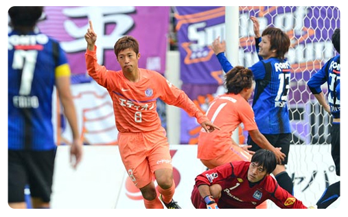 Sanfrecce égalise, Gamba plonge Gamba